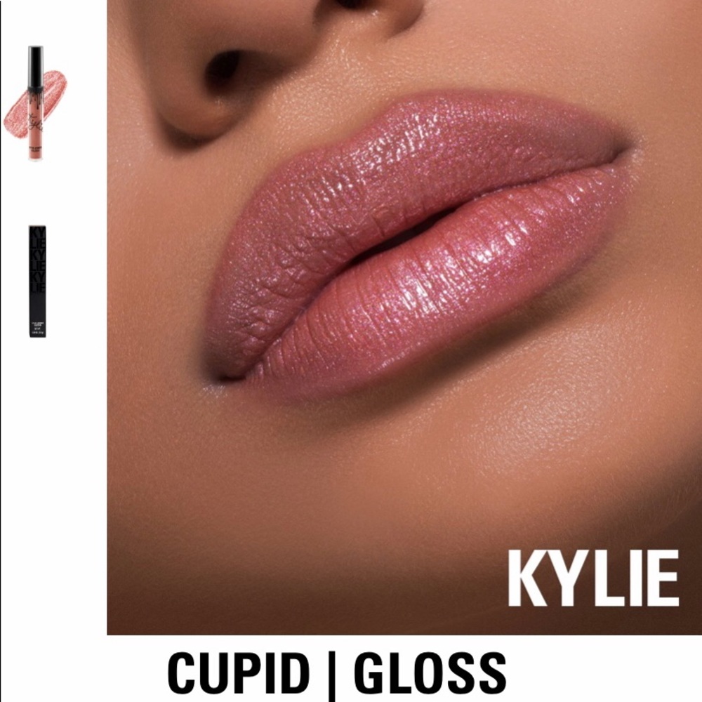 Kylie Jenner Gloss